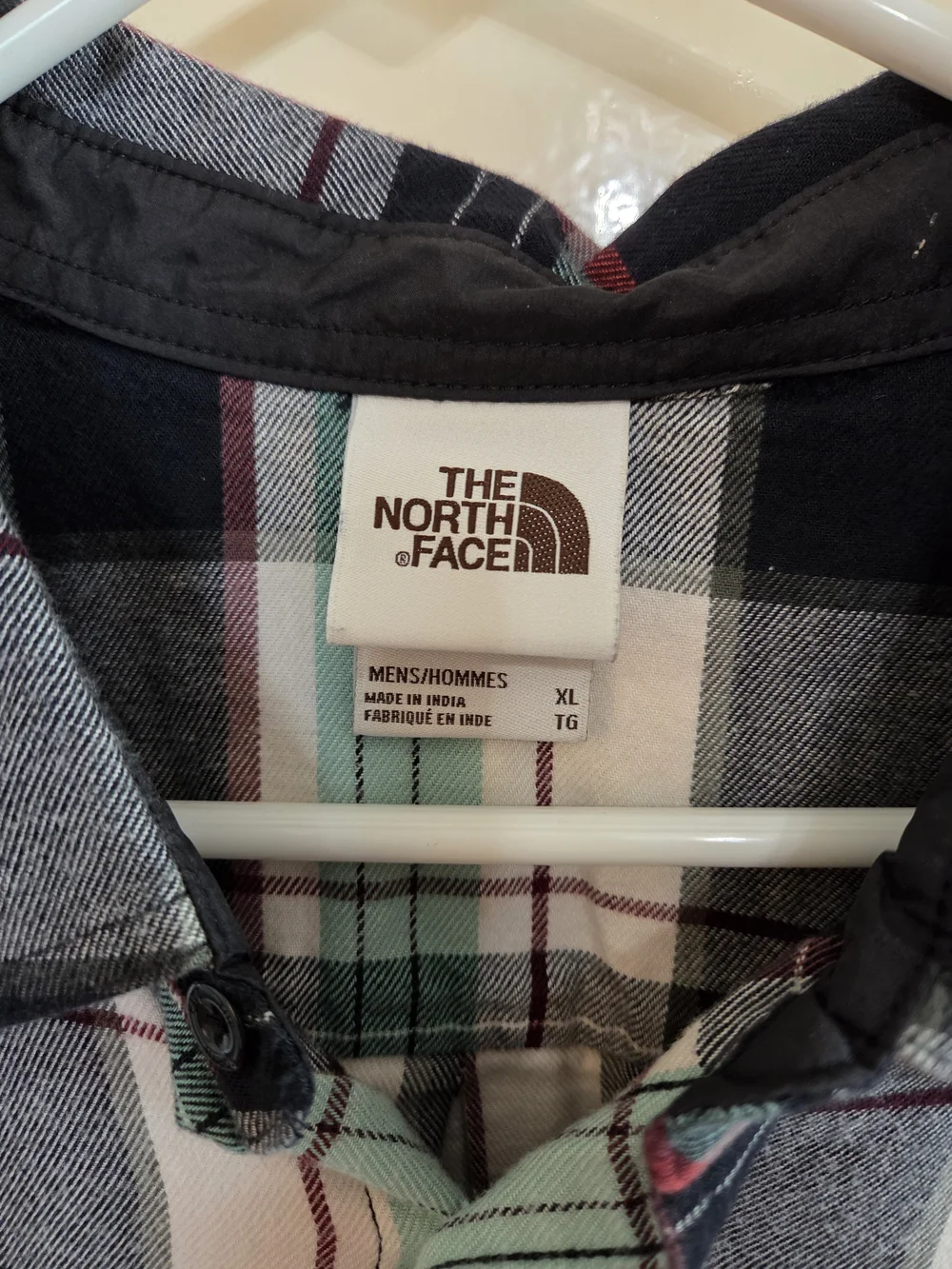 The North Face Men’s Size XL Plaid Flannel Shirt - Black, Mint & White